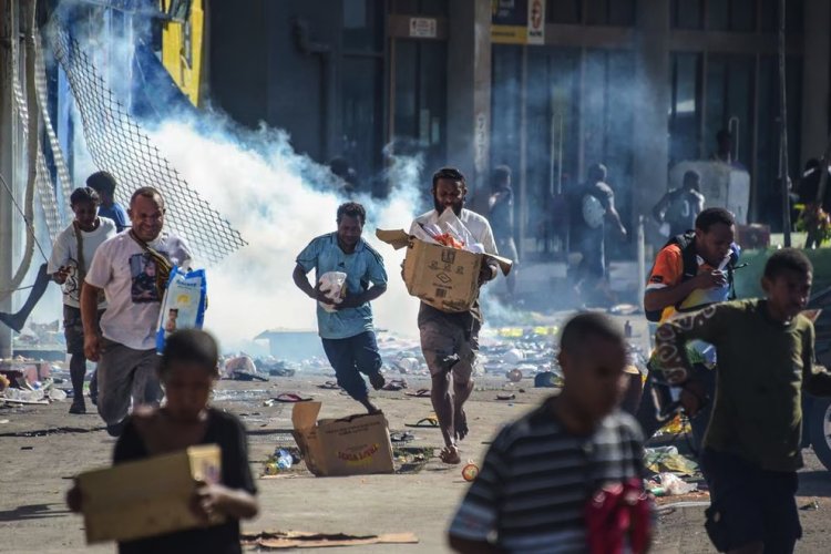 Aumentan a 16 los muertos por disturbios en Papúa Nueva Guinea