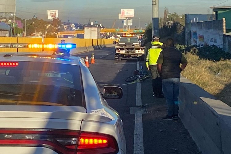 Ciclista muere tras ser atropellado en la autopista México-Puebla