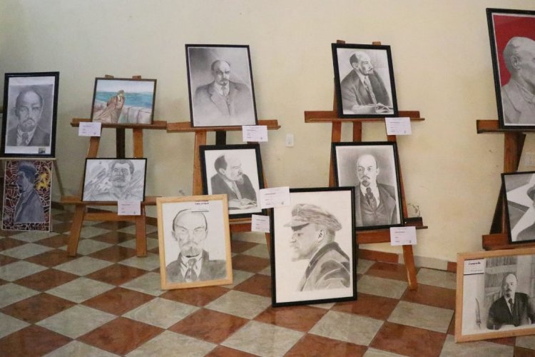 Antorcha realizará muestra de pintura en honor a Lenin