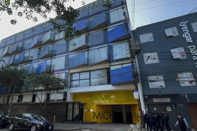 Hombre que limpiaba vidrios muere al caer desde un edificio en la Condesa, CDMX