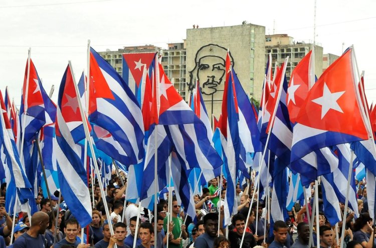 Celebran 65 años del triunfo de la Revolución Cubana