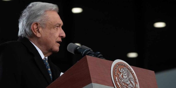Aprobación de Andrés Manuel López Obrador a la baja en 2023