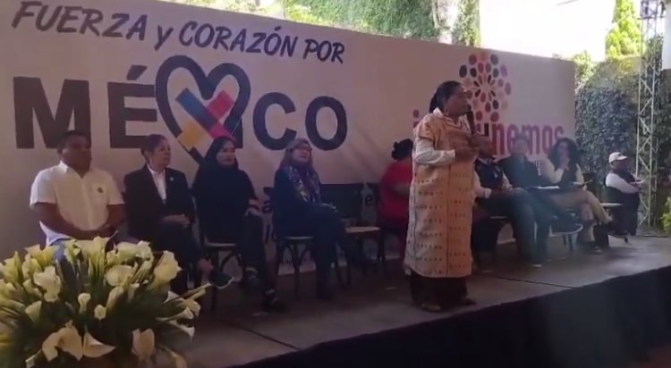 Los indígenas ya no queremos ser un adorno: Eufrosina Cruz a Xóchitl Gálvez