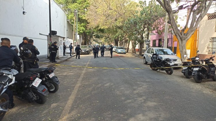 Matan a balazos a motociclista en Santa María la Ribera, CDMX