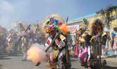 Prohibido uso de pólvora y consumo de alcohol en carnavales de Puebla capital