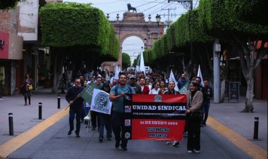 Se manifiestan telefonistas en varios municipios de Guanajuato