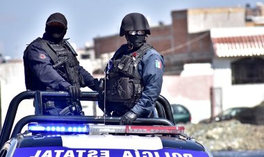 Detienen a funcionario de Baja California Sur, con drogas y arma