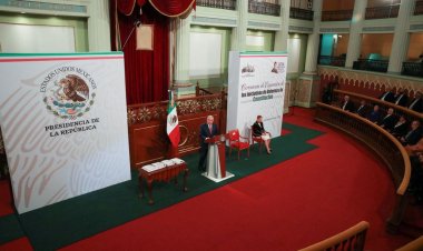 Califican de ‘distractores’ y ‘ocurrencias’ a las reformas constitucionales de López Obrador