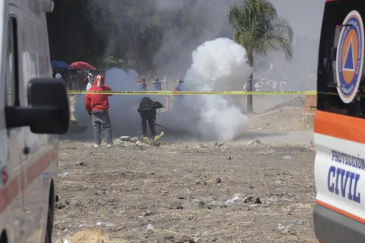 Niño pierde mano tras explosión de cohete durante celebración en Celaya