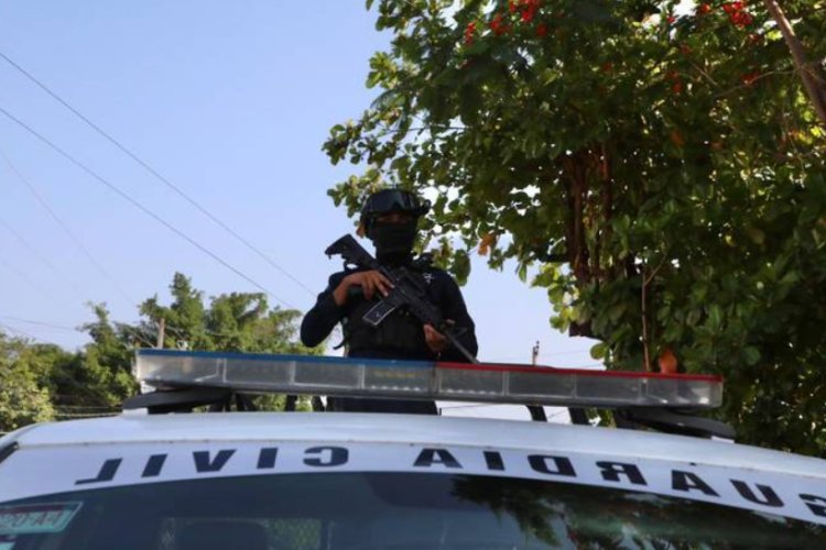 Detienen a siete presuntos integrantes del CJNG en Michoacán