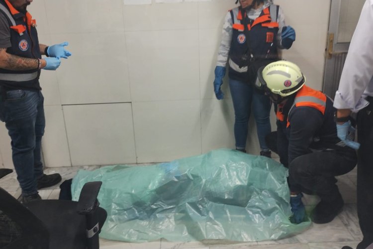 Hombre se arroja en el Metro Pino Suárez y es aplastado por el tren