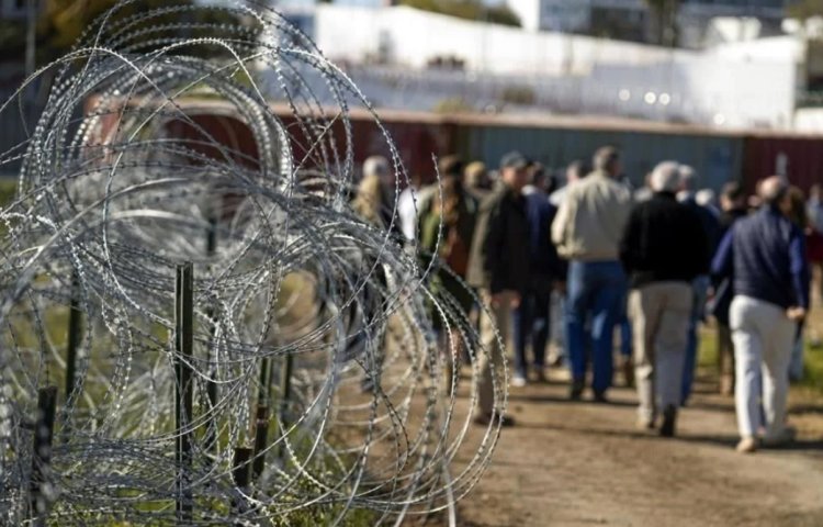 Caravana antinmigrante se aproxima a la frontera mexicana