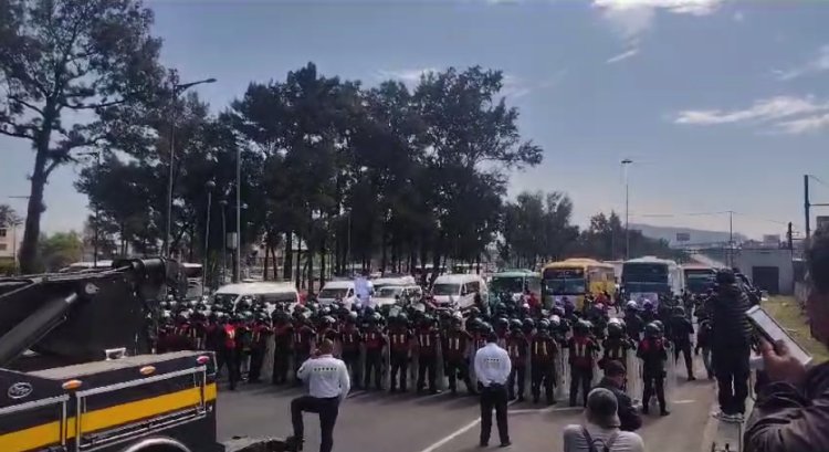 Transportistas se movilizan a nivel nacional para exigir a AMLO mayor seguridad