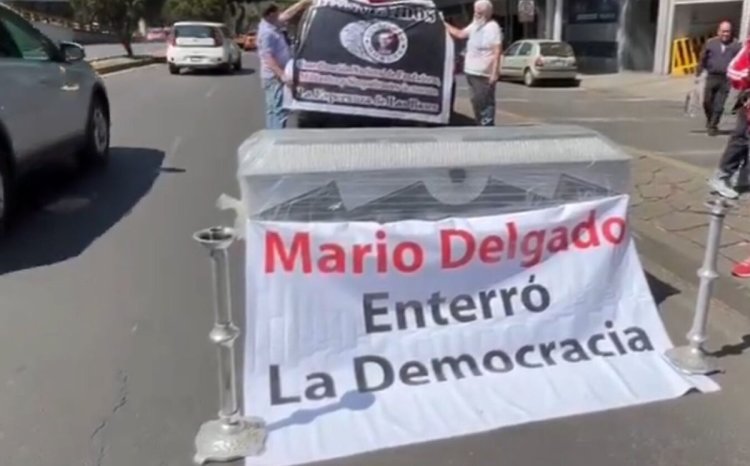Acusan a líder nacional de Morena, de imponer candidaturas