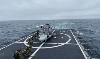 Desplome de helicóptero de la Marina en mar de Michoacán dejó tres fallecidos
