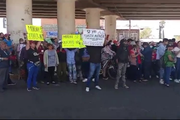 Morenistas no quieren reelección de Xóchitl Flores como edil de Chimalhuacán; organizan protesta