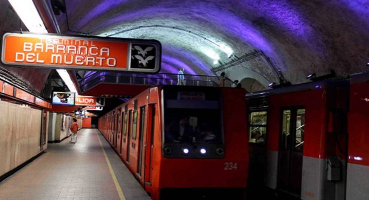 Línea 7 de Metro suspende servicio