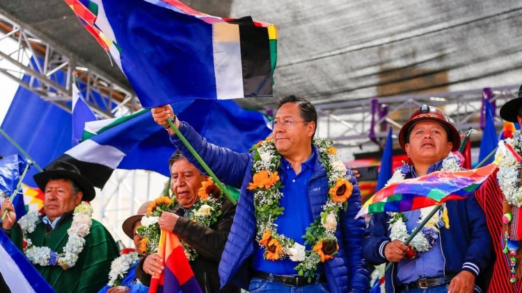 Arce festeja aniversario del MAS sin Evo Morales y con llamado a fortalecer el partido
