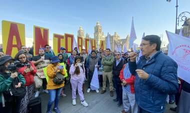 Exigen en la Mañanera a AMLO esclarecer crimen impune contra antorchistas en Guerrero