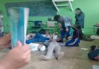Maestro encierra a sus alumnos sin aire acondicionado en Coatzacoalcos