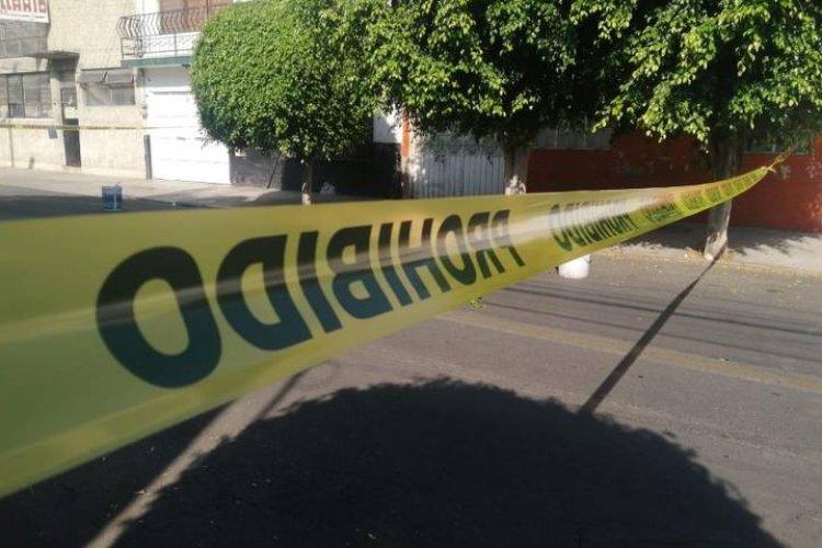 Abandonan cuerpo sin vida de hombre en calles de la Gustavo A. Madero