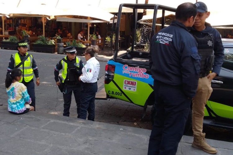 Localizan a menor desaparecida en el zócalo de Puebla