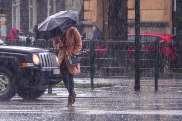 El clima hoy: prevén calor, lluvias y tornados