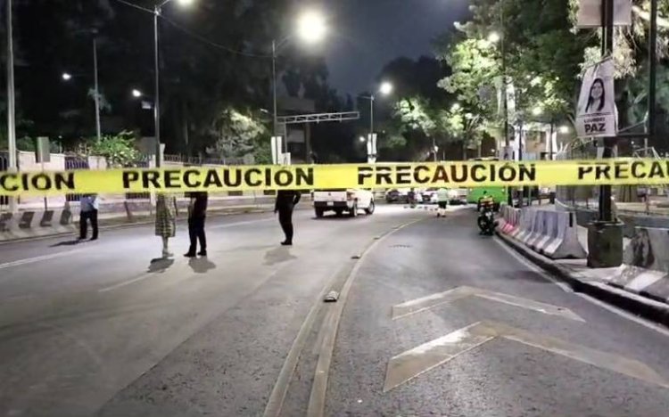 Policía de la CDMX muere al chocar contra autobús RTP