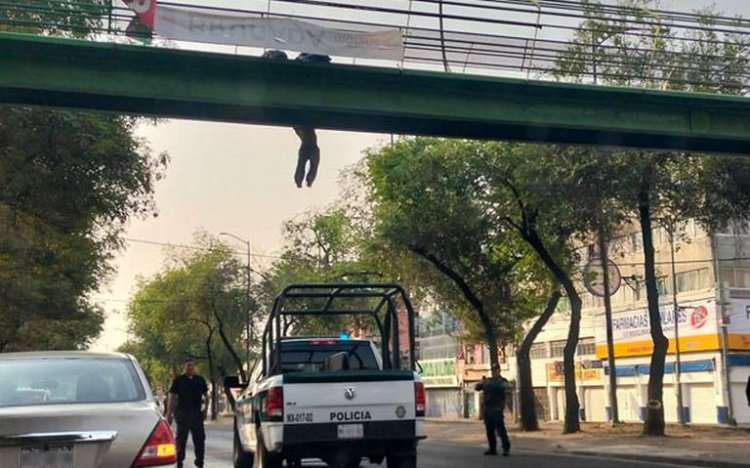 Hombre que intentó suicidarse en la calzada Zaragoza es rescatado por policías de la CDMX