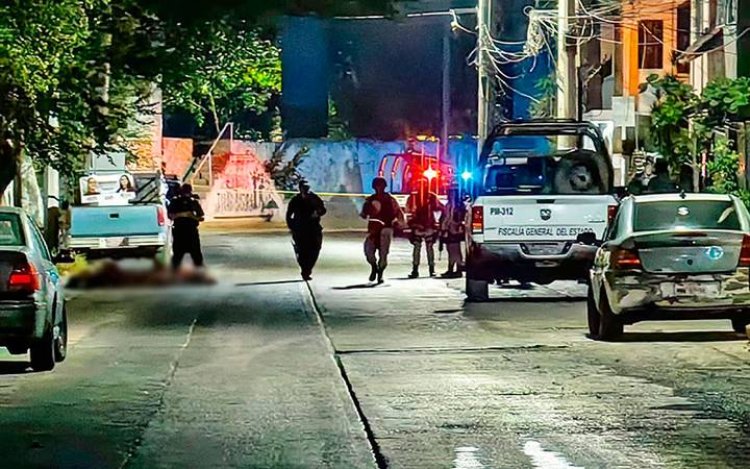 Encuentran varios cadáveres cerca del Mercado Central en Acapulco, Guerrero