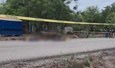 Encuentran cinco cuerpos sin vida sobre la carretera Acapulco-Zihuatanejo