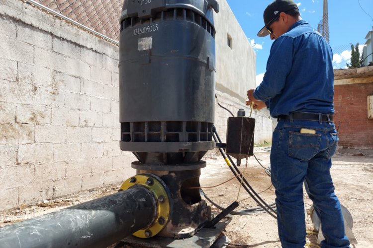 Sin agua más de 80 colonias por afectación de apagones en Chihuahua