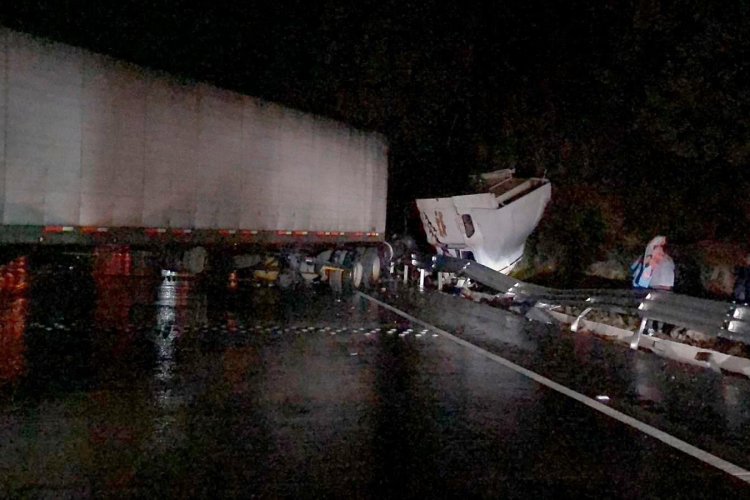 Reportaron accidentes sobre la autopista México-Puebla durante la madrugada del viernes