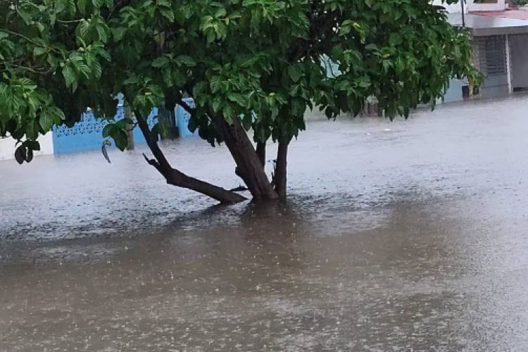 Lluvia torrencial causa inundaciones en Tizimín en el estado de Yucatán