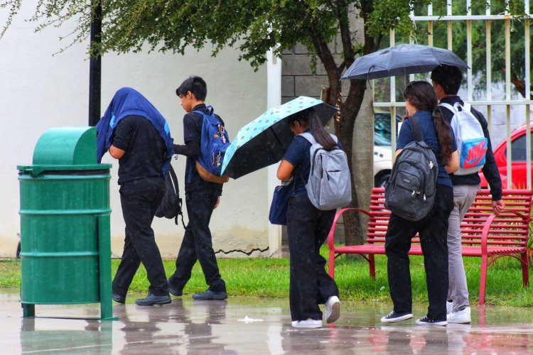 Media semana sin clases por tormenta en Coahuila