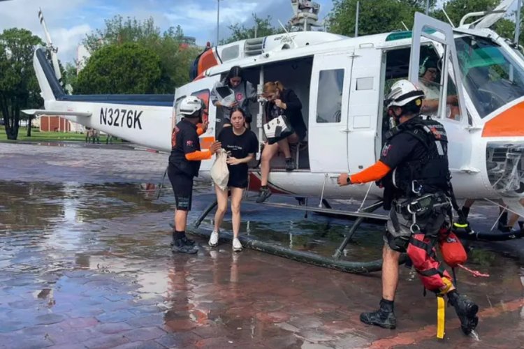 Rescatan a 120 personas en Nuevo León tras el paso de Alberto