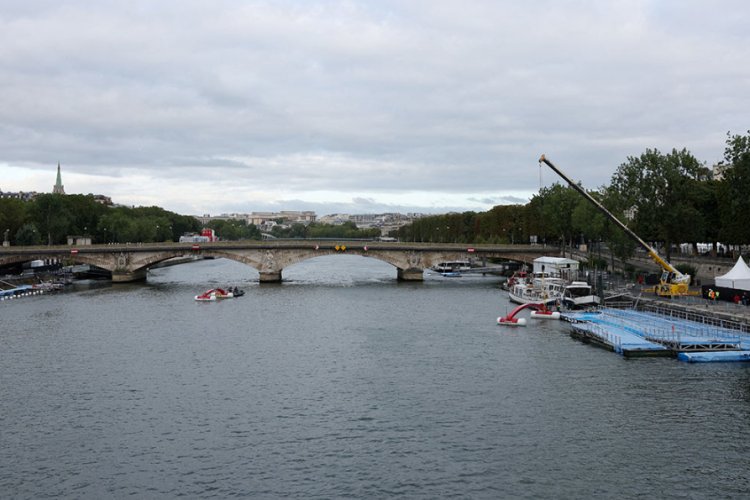 Contaminación en el río Sena supera sus límites previo a los Juegos Olímpicos en París