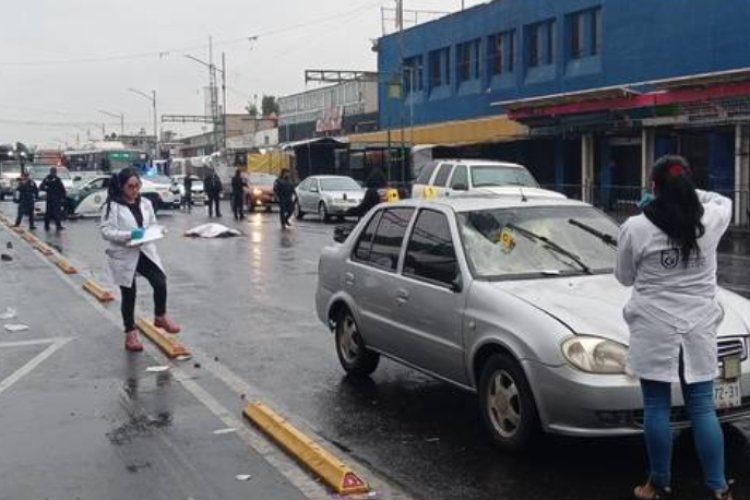 Auto embiste a un abuelito en el Centro de la CDMX y muere