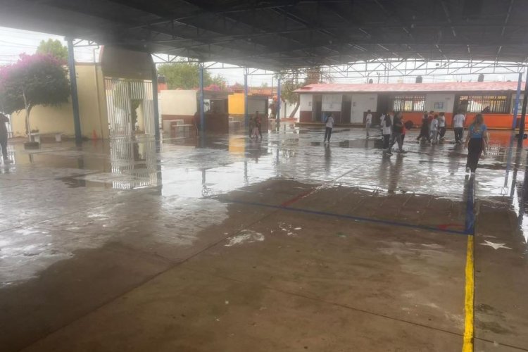 En San Luis Potosí, 25 escuelas fueron afectadas por lluvias