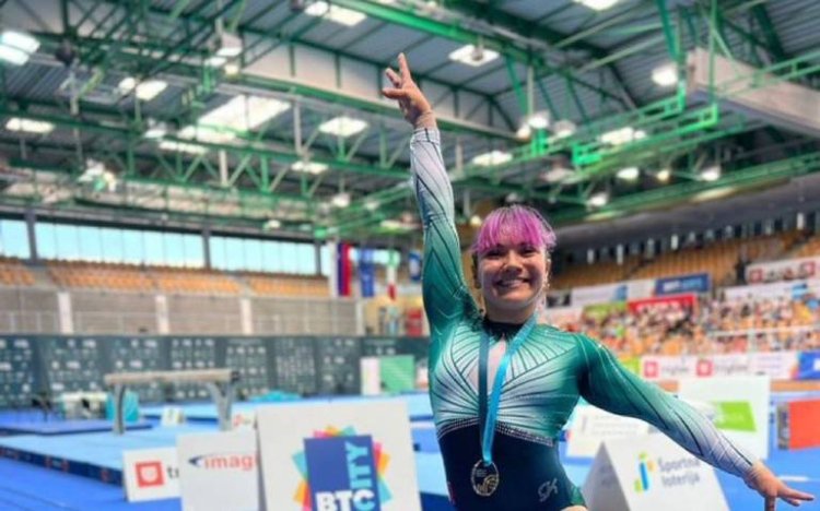 Alexa Moreno gana medalla de oro en Mundial de Gimnasia Artística