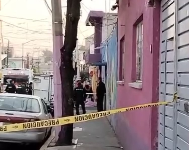 Mujer es asesinada a balazos en la cabeza en la alcaldía Iztapalapa