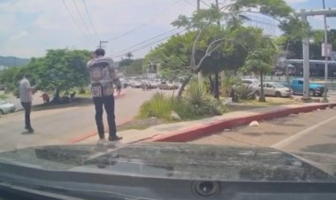 Sujetos armados intentan robar camioneta de persona discapacitada en Tuxtla