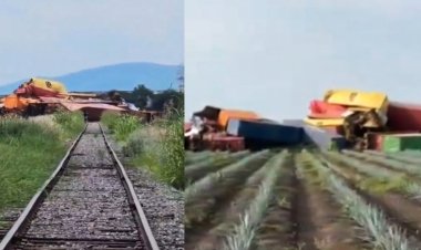 Se descarrila tren en La Barca, Jalisco; salen proyectados contenedores