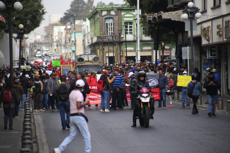 Al análisis, iniciativa de castigar manifestaciones en el estado de Puebla