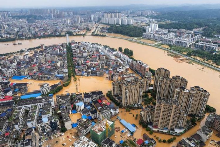 Autoridades de China intensifican inspecciones ante alerta por inundaciones en varios ríos