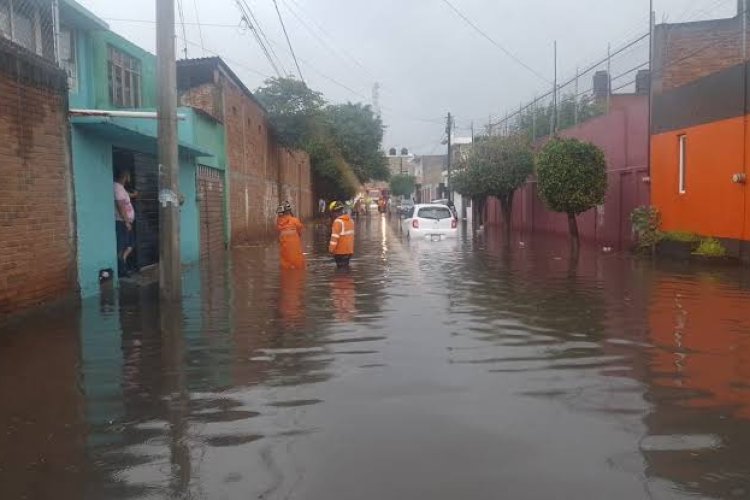 Vecinos de Morelia demandarán al ayuntamiento por inundaciones