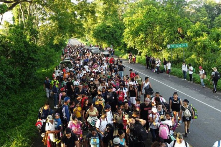 Nueva caravana migrante parte desde Chiapas hacia los EEUU