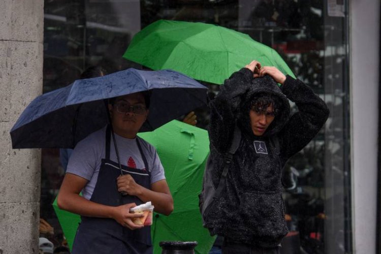 Dos ciclones tropicales podrían tocar tierra en el sur de México