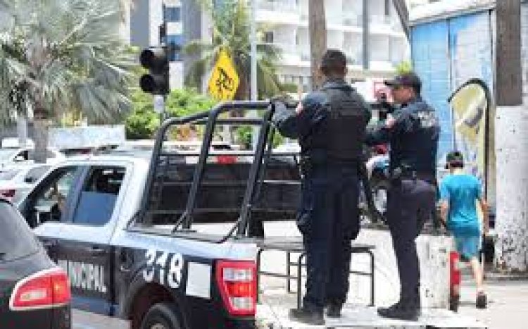 Con la delincuencia desatada, en Mazatlán también la Policía abusa contra ciudadanos