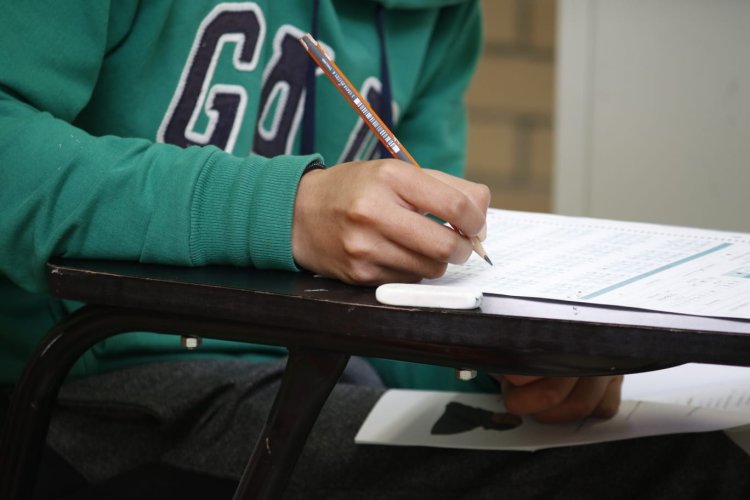 Advierten que desaparecer examen de Comipems, no garantiza acceso a la educación en México